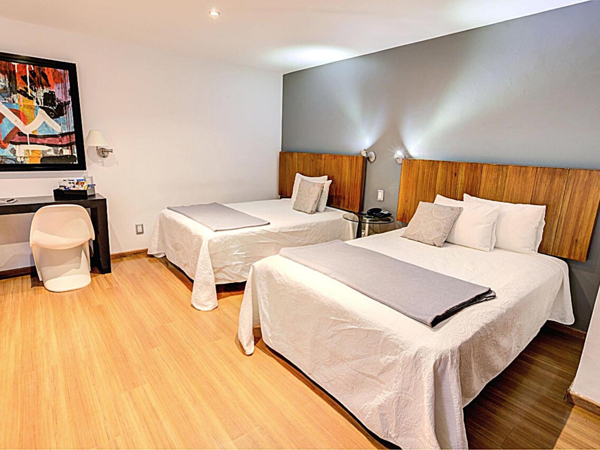Hotel Clarum 101 Zapopan Pokoj fotografie